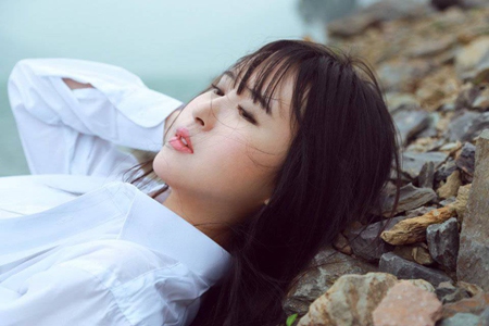 小南翻眼流口水眼流泪,狗狗小南走红网络，宠物眼部健康引关注-4